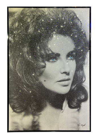 ELIZABETH TAYLOR
